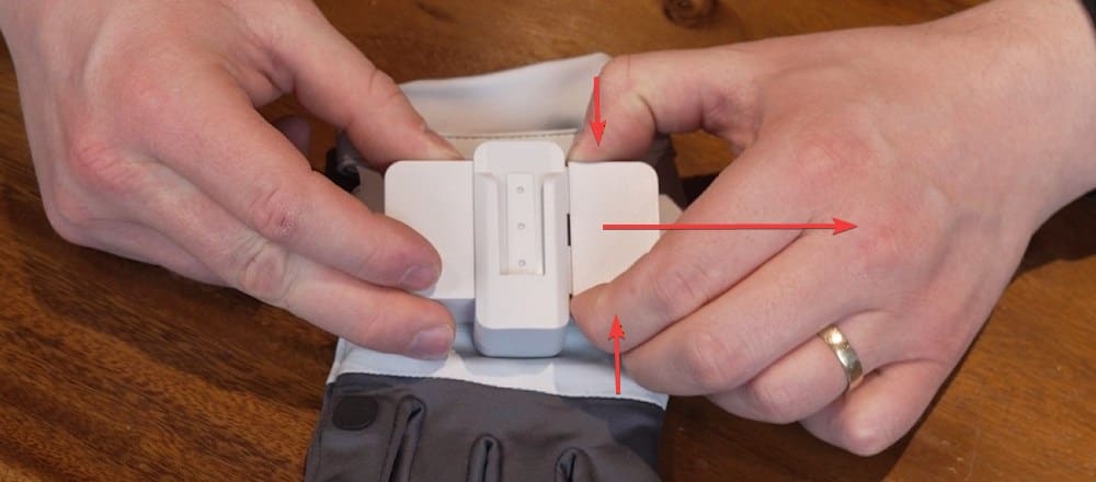 metagloves-pro-haptic-removing-electronics_02.jpg