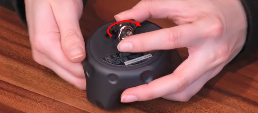 1783909828203393.jpg attachment_htc-vive-tracker-2_02.jpg